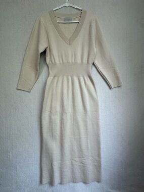 Modern Citizen Brea Cream V-Neck Knit Midi Dress Sz M On/Off Shoulder